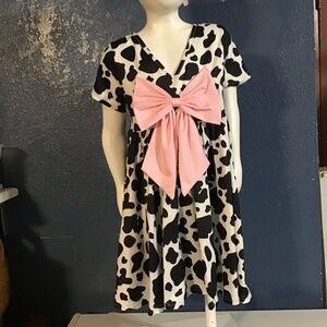 New unbranded cow print girl dress size XL
